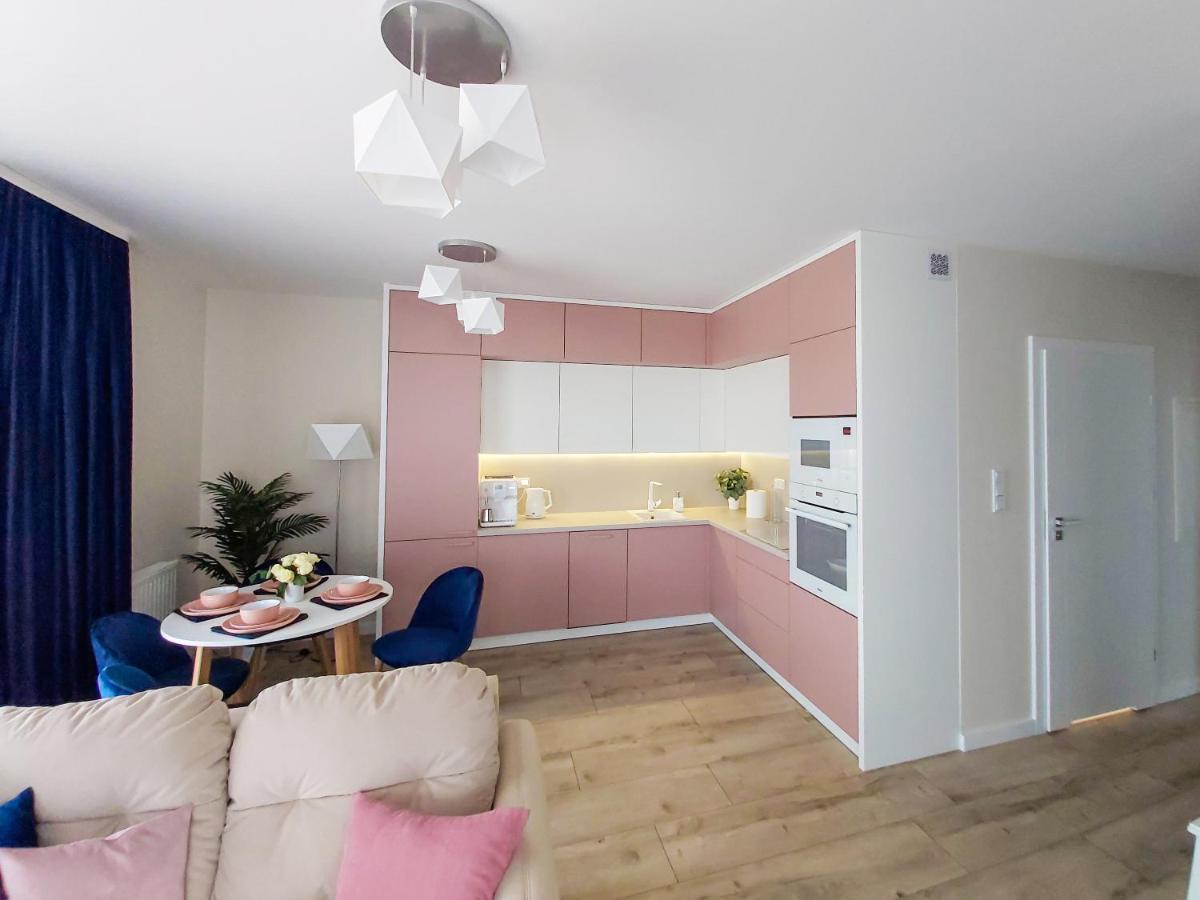 Apartament Bella Rosa Z Podziemnym Parkingiem Kielce Exterior foto